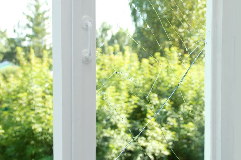 Broken Window Repair in Kansas City, KS